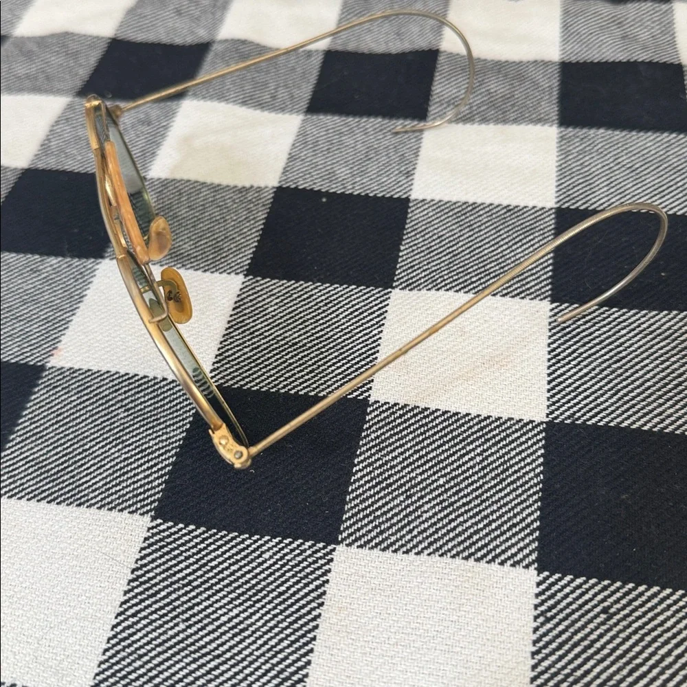 Vintage late 1940s- early 1950s Gold Aviator Sunglasses - Picture 3 of 6